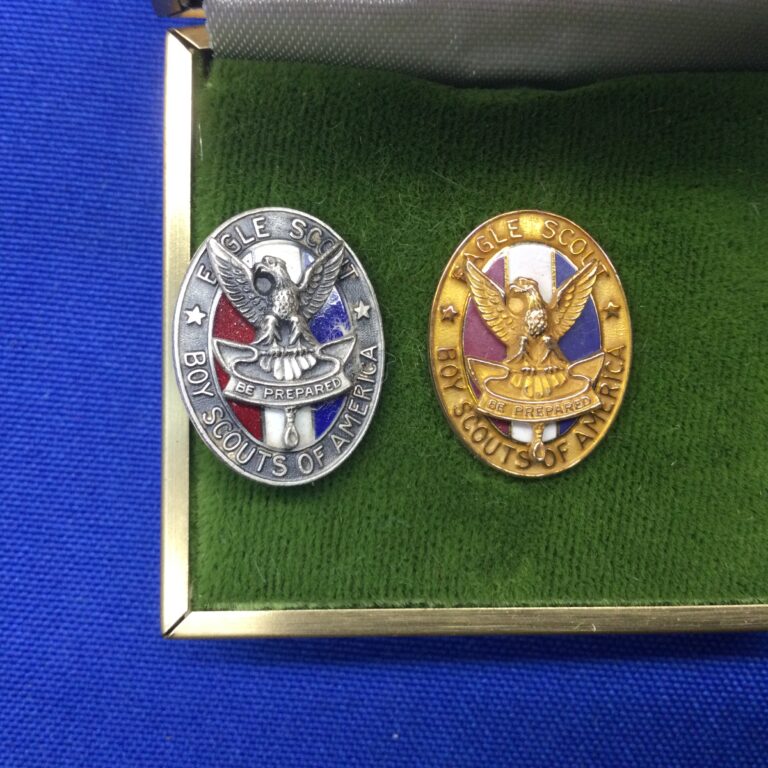 Eagle Scout & Distinguished Eagle Scout Pins.
